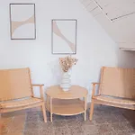Feriehus Casa Gojave - Authentic Hvar House With Garden *