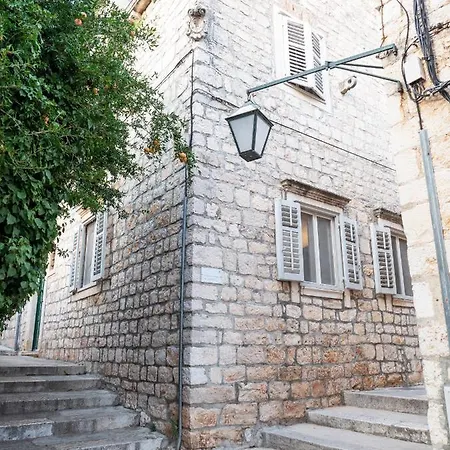 Casa Gojave - Authentic Hvar House With Garden Hvar Town