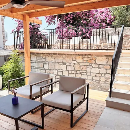 Casa Gojave - Authentic Hvar House With Garden 펜션